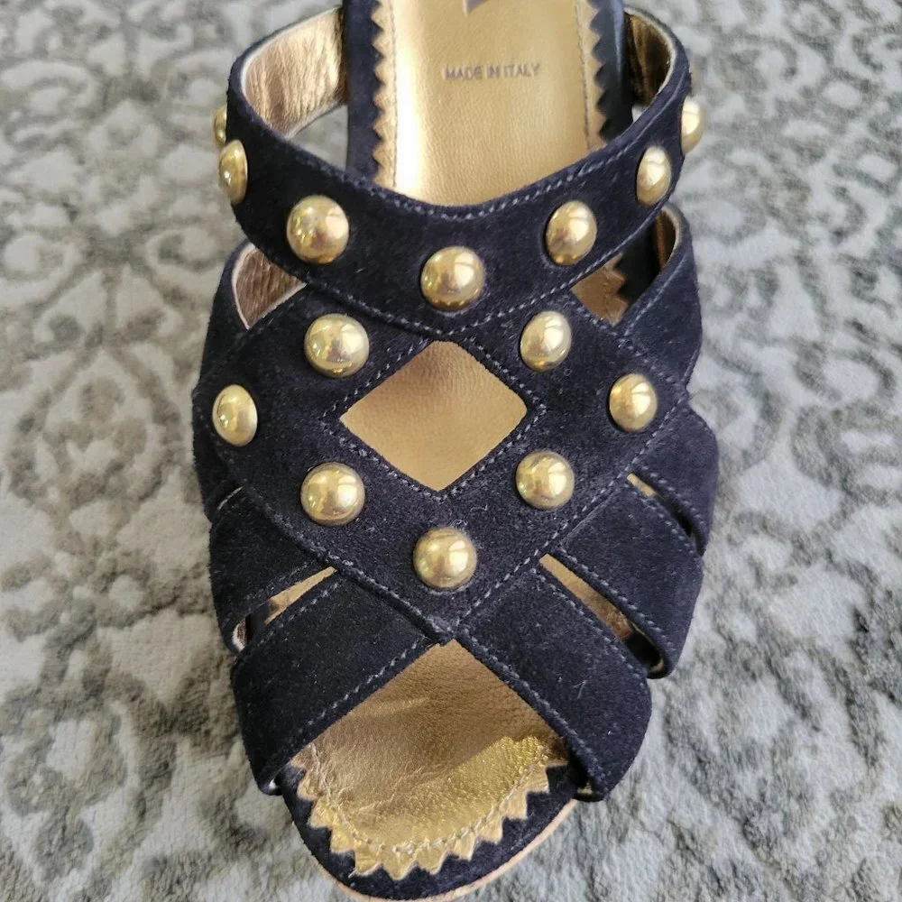 Prada Scamosciato Heels—hard to find! Size 36.5 - Picture 6 of 12